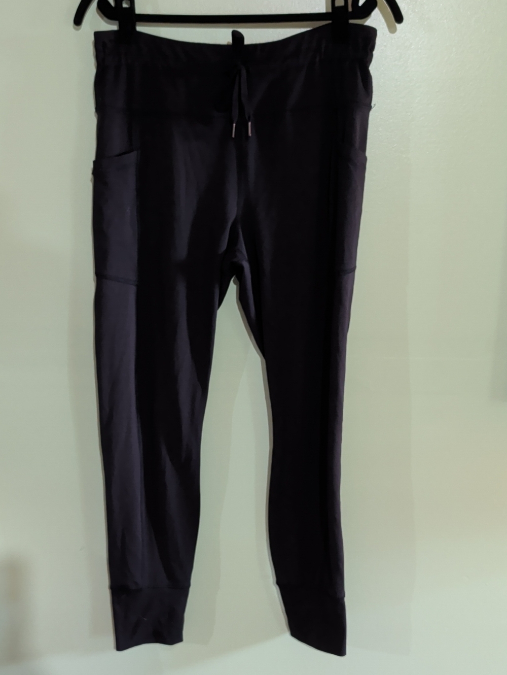 90 Degrees Black Jogger Style Leggings with Side Pockets